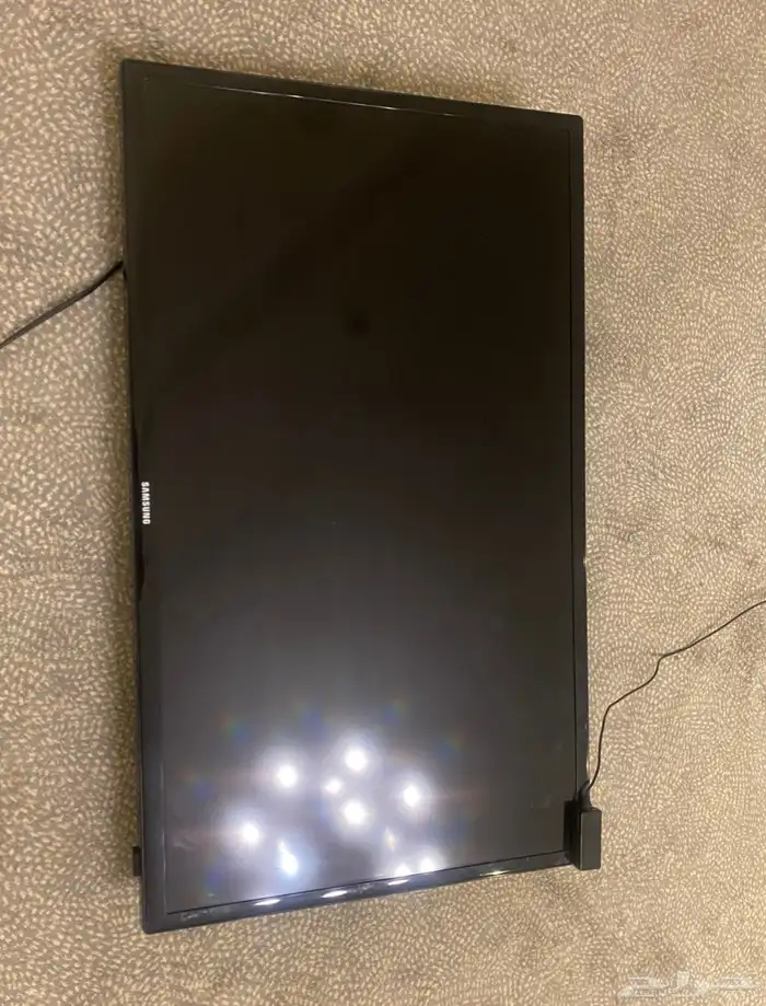 شاشة مستخدمة شبه نضيف 0