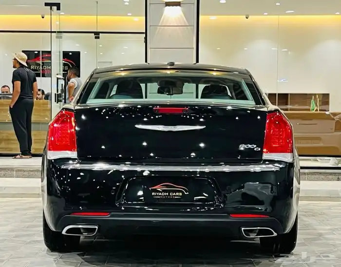 كرايزلر 2015 V6 فل الفل ( بحالة ممتازة ) 2