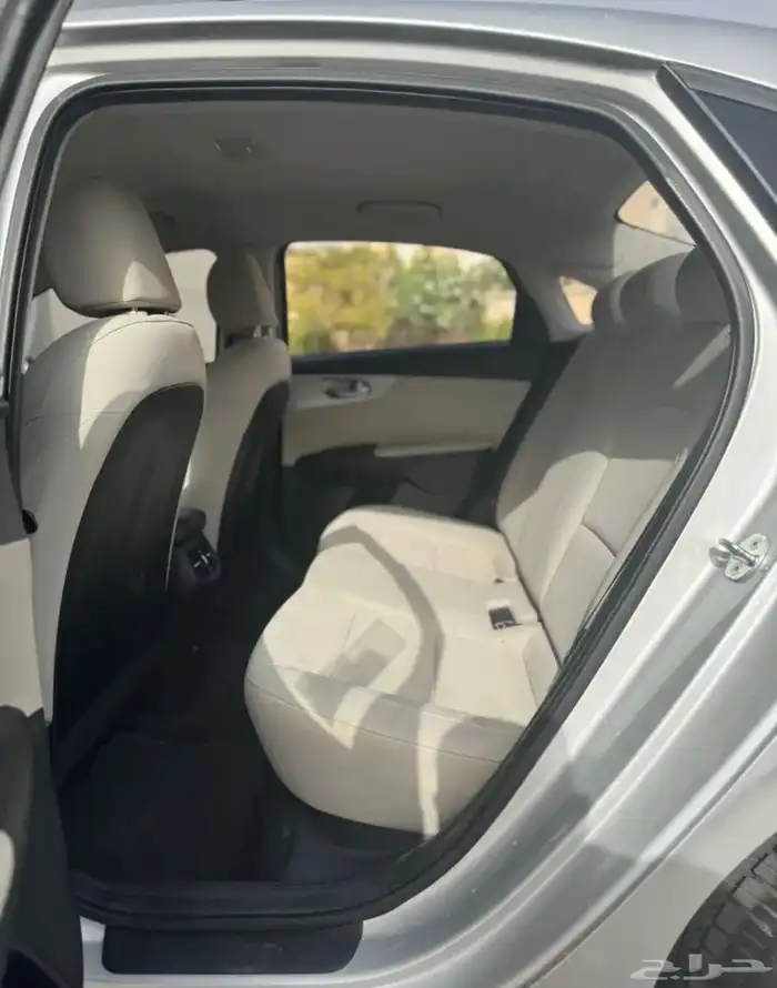 KIA CERATO LX 2022 4