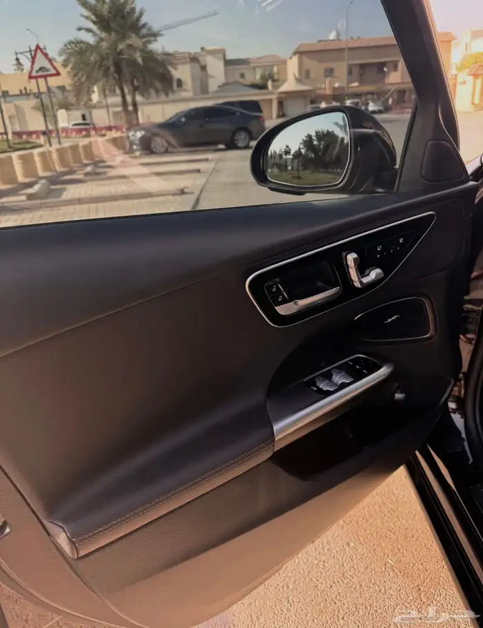مرسيدس 2024 C300 4MATIC 12