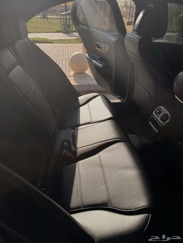 مرسيدس 2024 C300 4MATIC 10