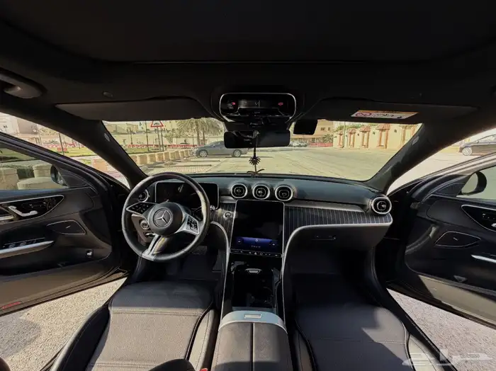 مرسيدس 2024 C300 4MATIC 9