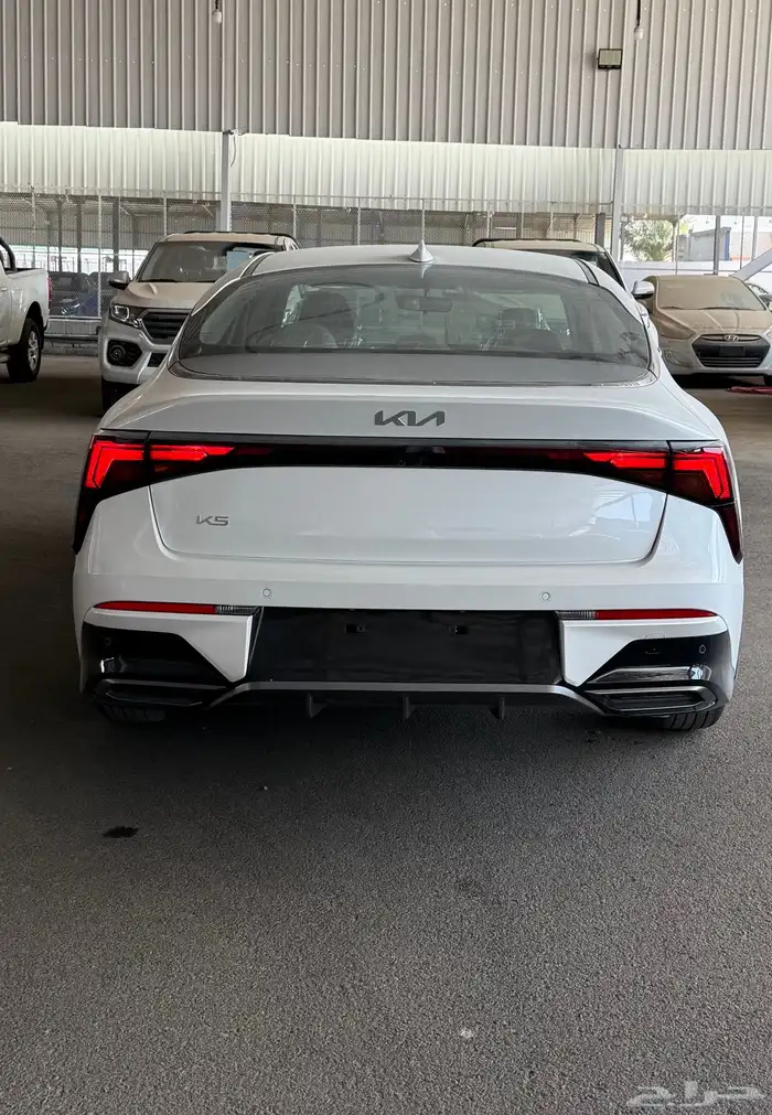 كيا K5 2026 اصفار 5