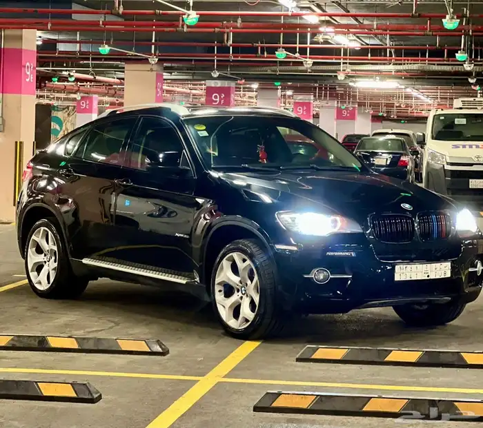 BMW x6 M بي ام دبليو اكس 6 ام 2010 1