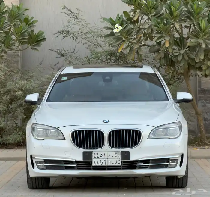 بي ام دبليو Li730 - BMW - 2015 - سعودي - فل 5