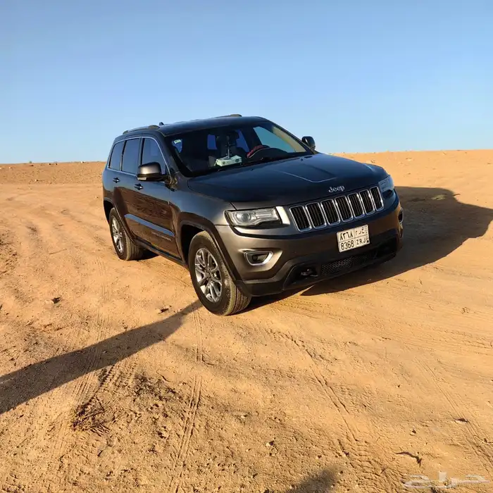 جيب شوروكي. لاريدو 2014 ماكينه6 سلندر 5