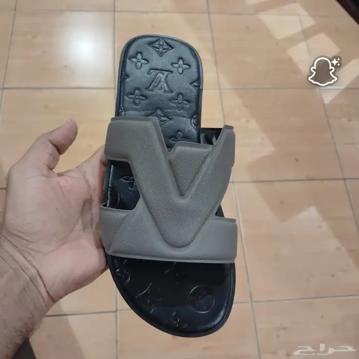 شوزات ماركه عالميه للبيع ماستر كوالتي صناعة فتنامي وإيطالي 38