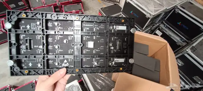 OmniHub شاشات LED   كل شيء للشاشات الإعلانية والفعاليات 24