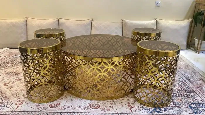 طاولة كنب  مخاد 0