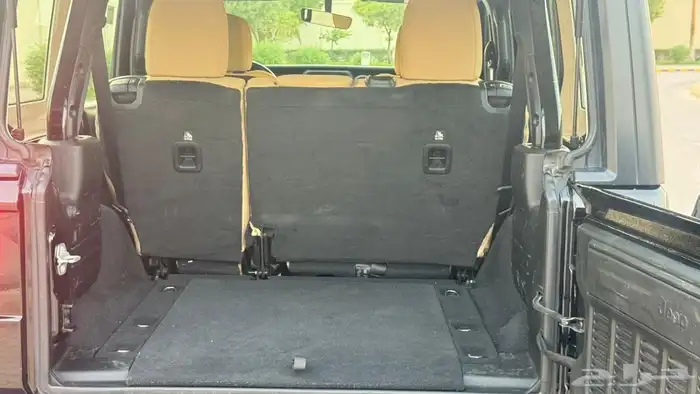 البيع جيب رانجلر مديل 2020 13