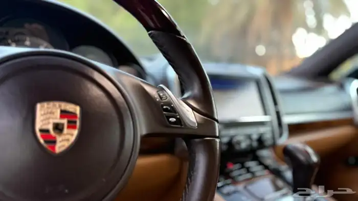 بورش كايينV8 7