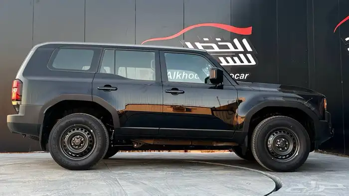 تويوتا برادو TX-1 2024 بنزين لدى شركة عيدالمجيد الخضر 3