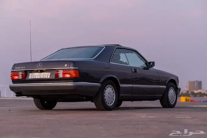 للبيع مرسيدس كوبيه 560 11