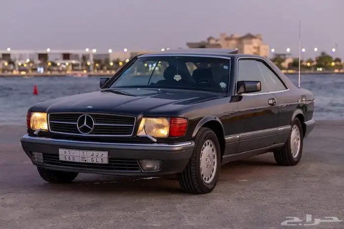 للبيع مرسيدس كوبيه 560 4