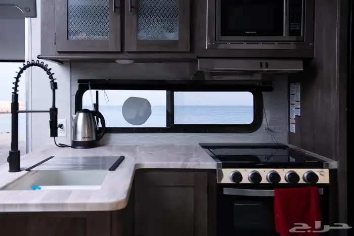 كرفان امريكي 24