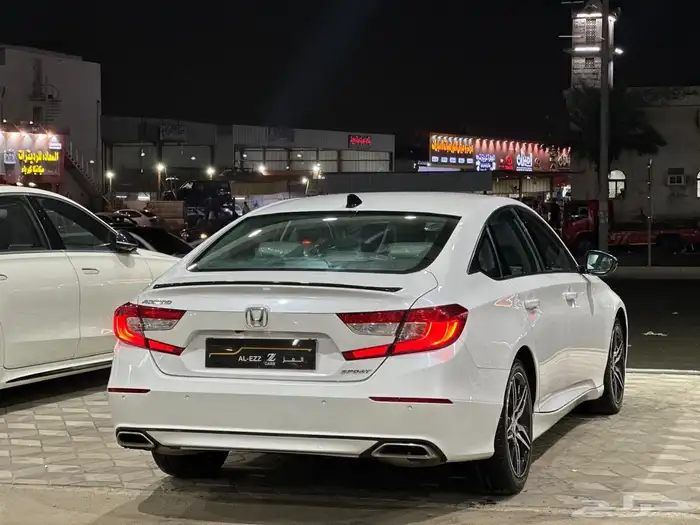 اكورد سبورت موديل 2022 عداد 50 الف 3