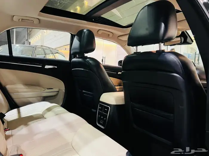 كرايزلر 2015 V6 فل الفل ( بحالة ممتازة ) 5