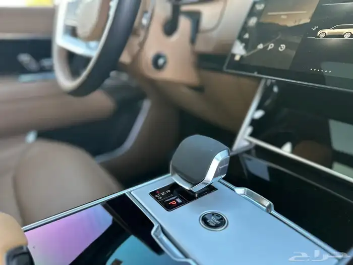 رنج روفر HSE 2024 ناغي على الضمان والصيانة شبه جديد 29