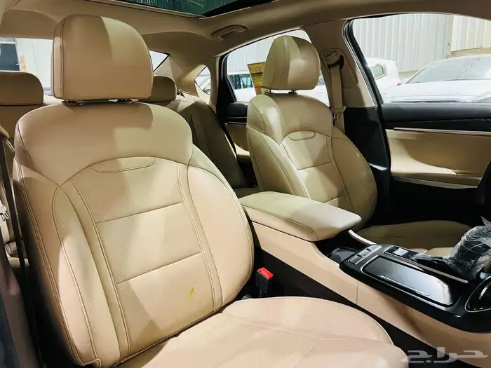 هيونداي ازيرا 2020 V6(بحالة ممتازة) 5