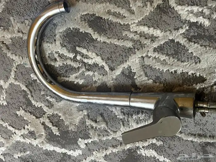 للبيع خلاط او صنبور مجلى المطبخ 0