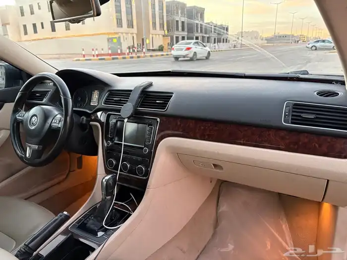 فولكس فاجن باسات 2012 فل اوبشن - صيانة كاملة - الرياض 6