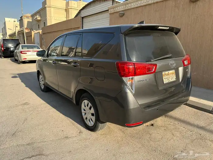 انوفا 2017 اول مالك 4