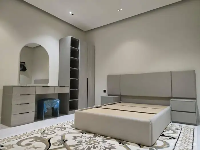 دواليب الملابس غرفة النوم ديكورات طاولات 0