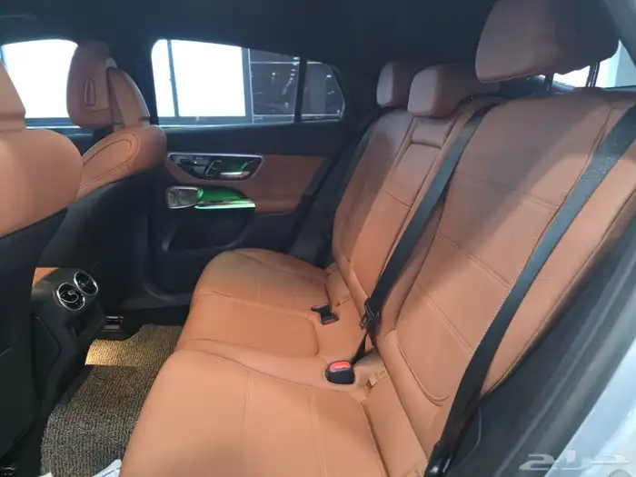 للاستيراد من كوريا _ مرسيدس GLC300 كوبيه _ 2025 4