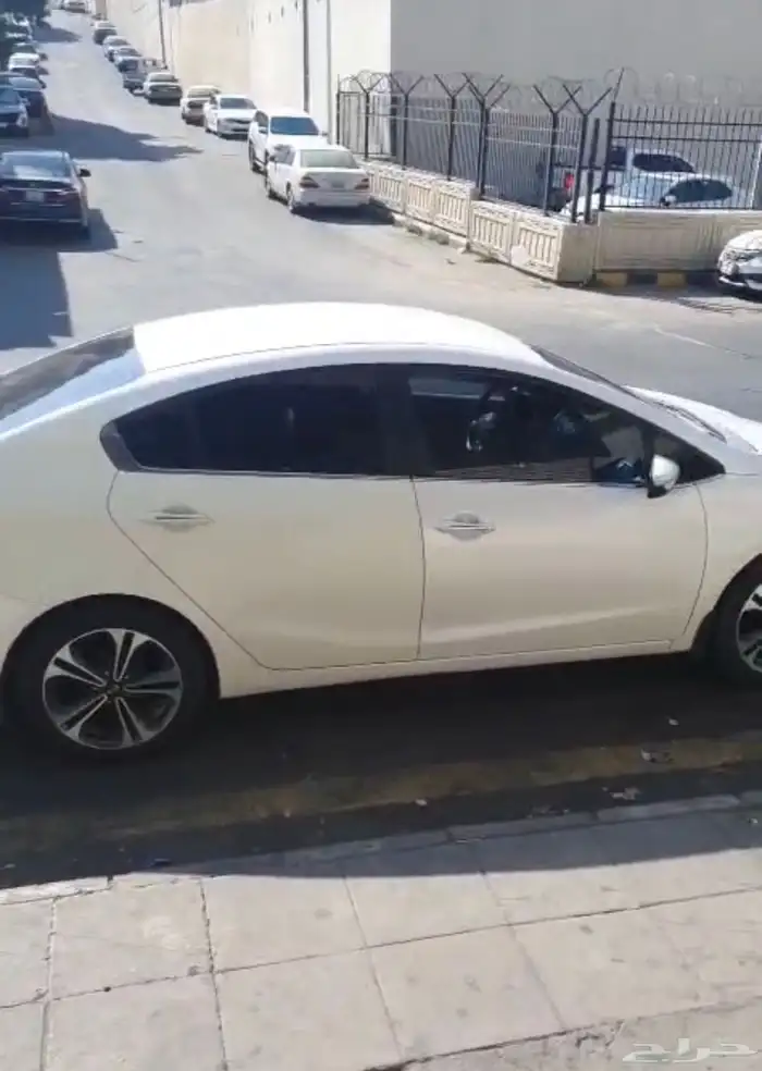 كيا سيراتو 2014 4