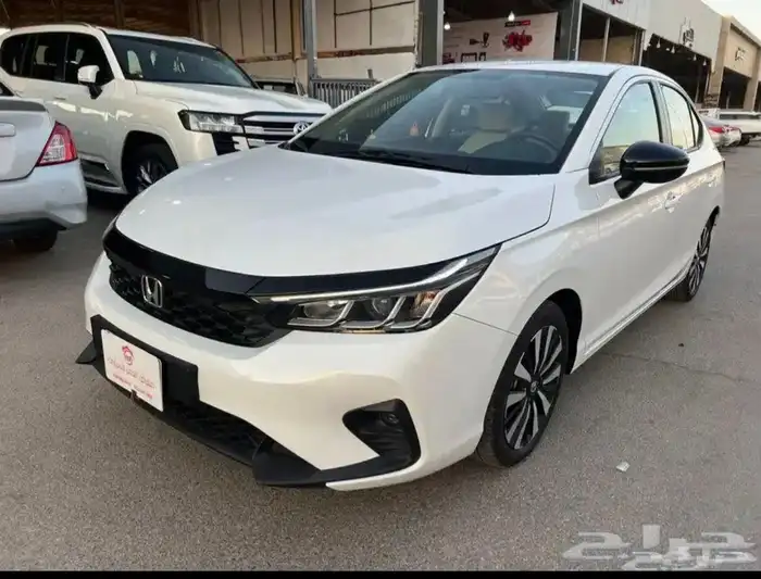 أكورد city 2024 أبيض LX Sport 0