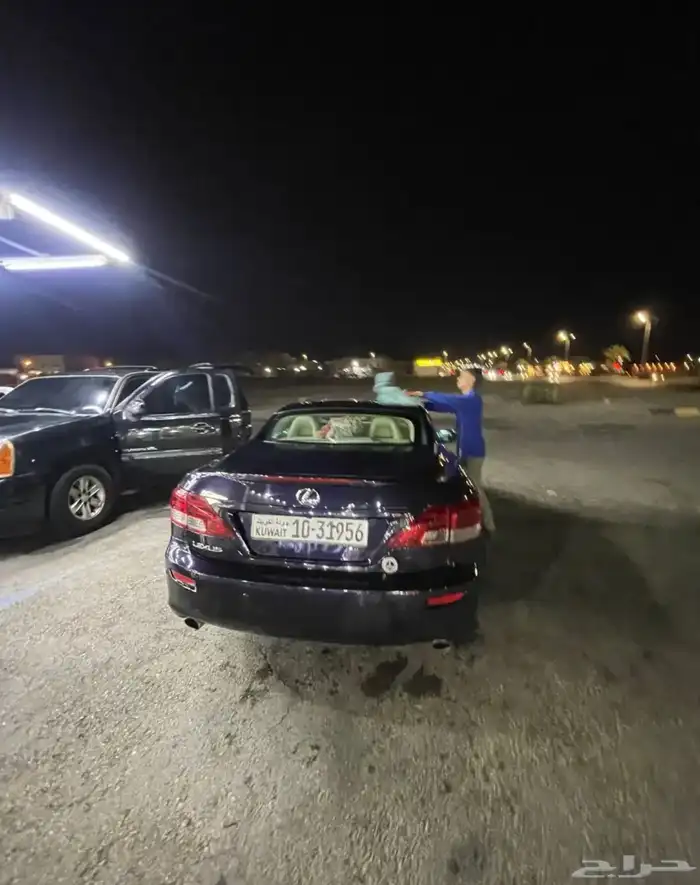 لكزس is 300 كوبيه 2