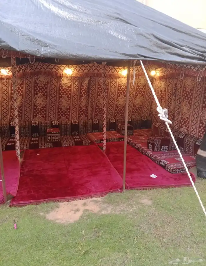 بيت شعر اسود 0