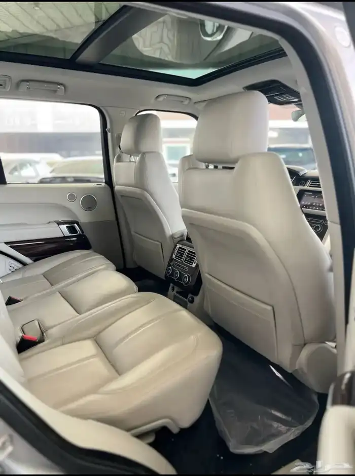 رنج روفر 2017 سعودي HSE ماشي 233 الف 6