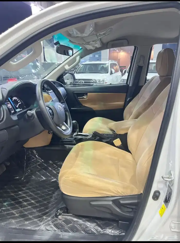 تويوتا فورشنر 2024 ديزل مكينه 2.4 سعودي ماشي 55 الف 8