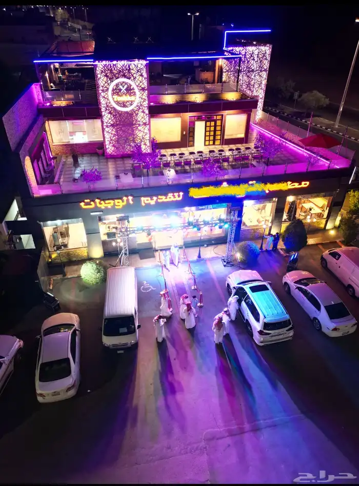 مطعم فاخر للبيع 0