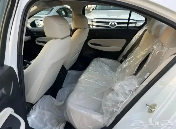 أكورد city 2024 أبيض LX Sport 9