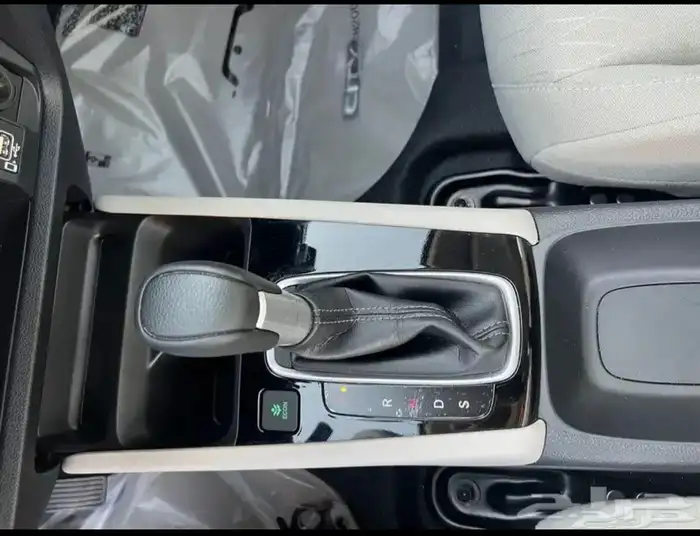 أكورد city 2024 أبيض LX Sport 15