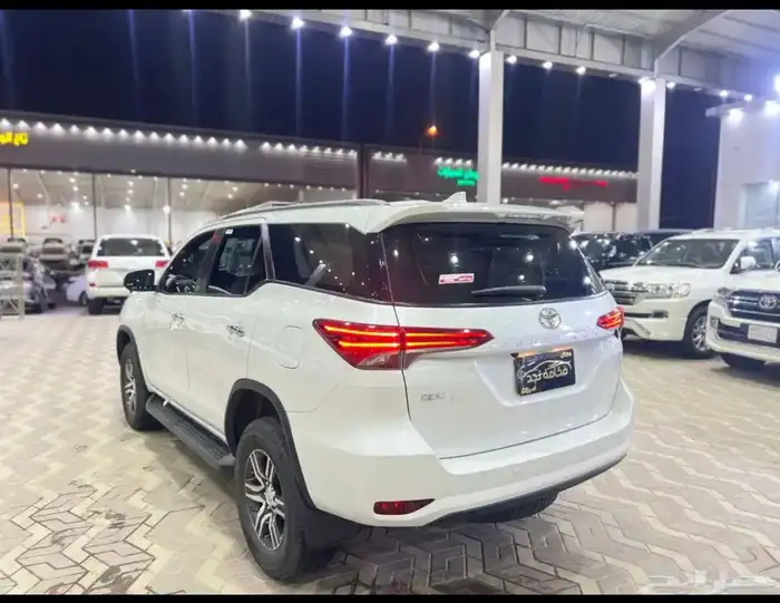 تويوتا فورشنر 2024 ديزل مكينه 2.4 سعودي ماشي 55 الف 5