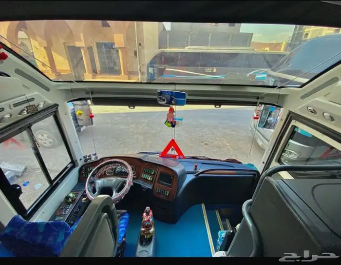 باصات للإيجار 0