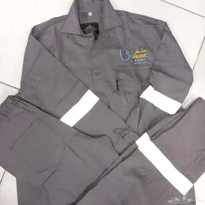 تفصيل الزي الموحد وتطريز الشعارات بجودة عالية 11