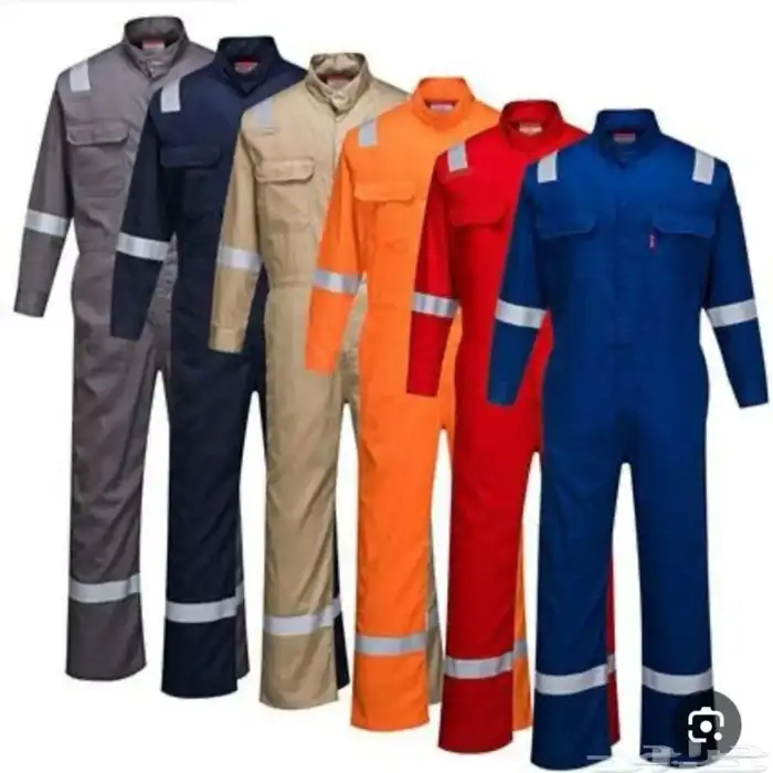 تفصيل الزي الموحد وتطريز الشعارات بجودة عالية 15