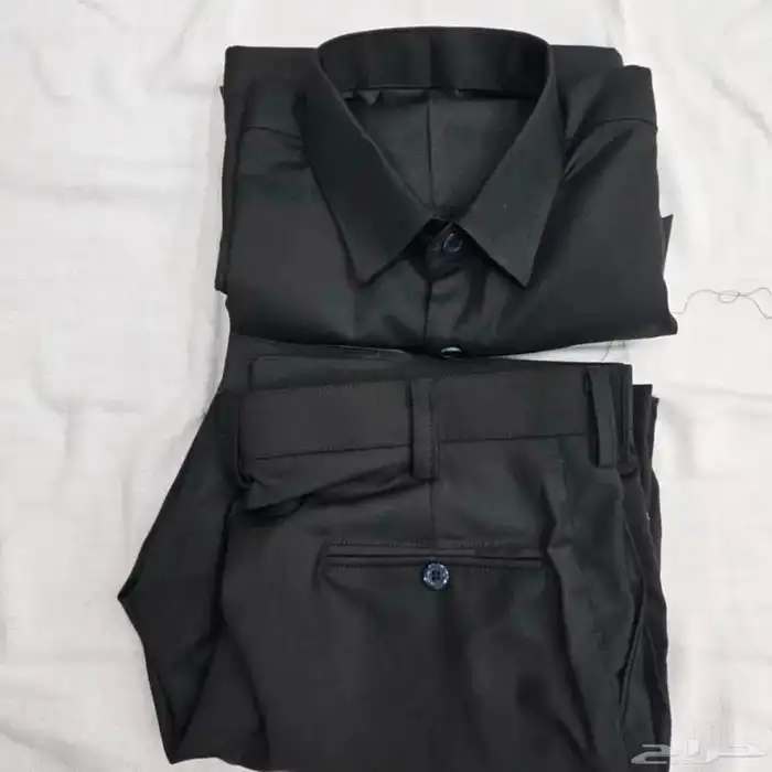 تفصيل الزي الموحد وتطريز الشعارات بجودة عالية 31