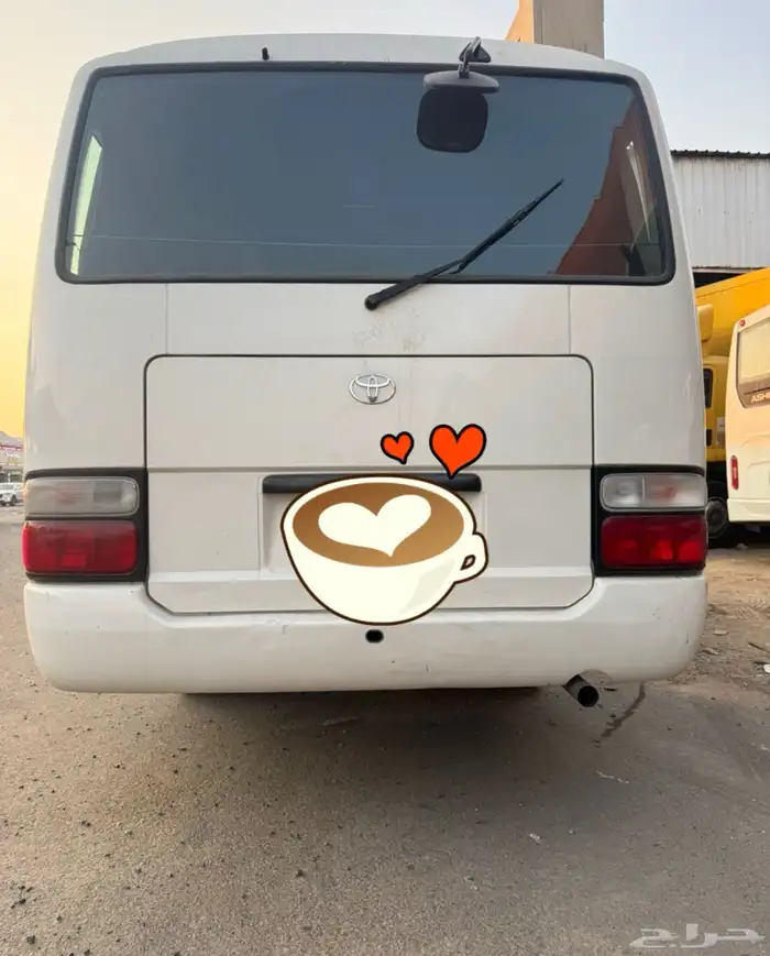 تويوتا كوستر باص 1