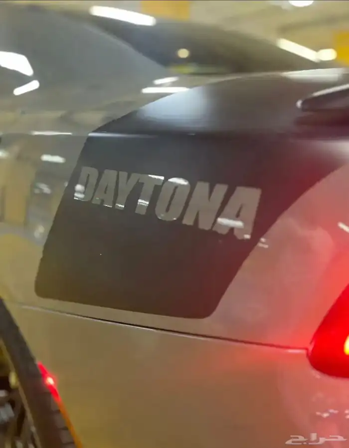 للبيع دوج تشارجر SRT وكالة 10