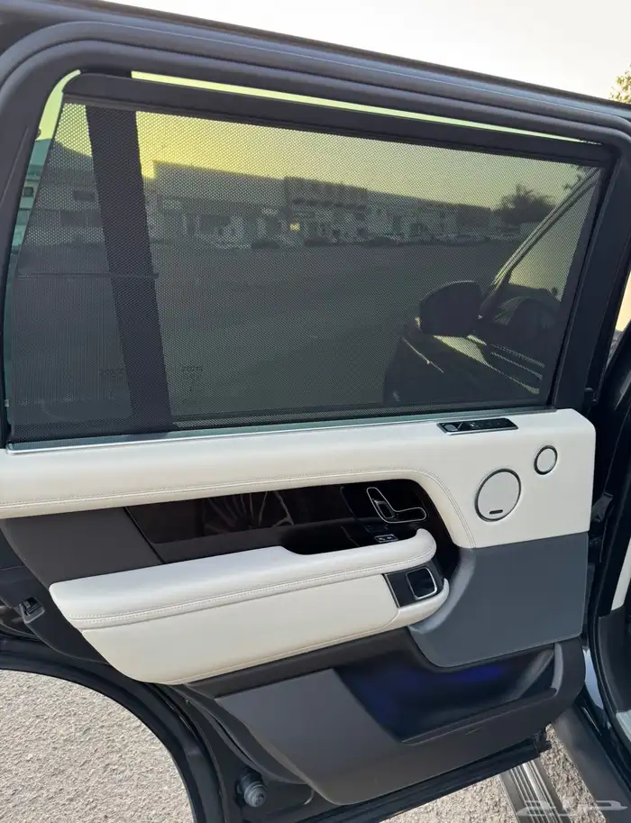 رنج روفر 2020 لارج نظيف جدا بسعر مناسب 17