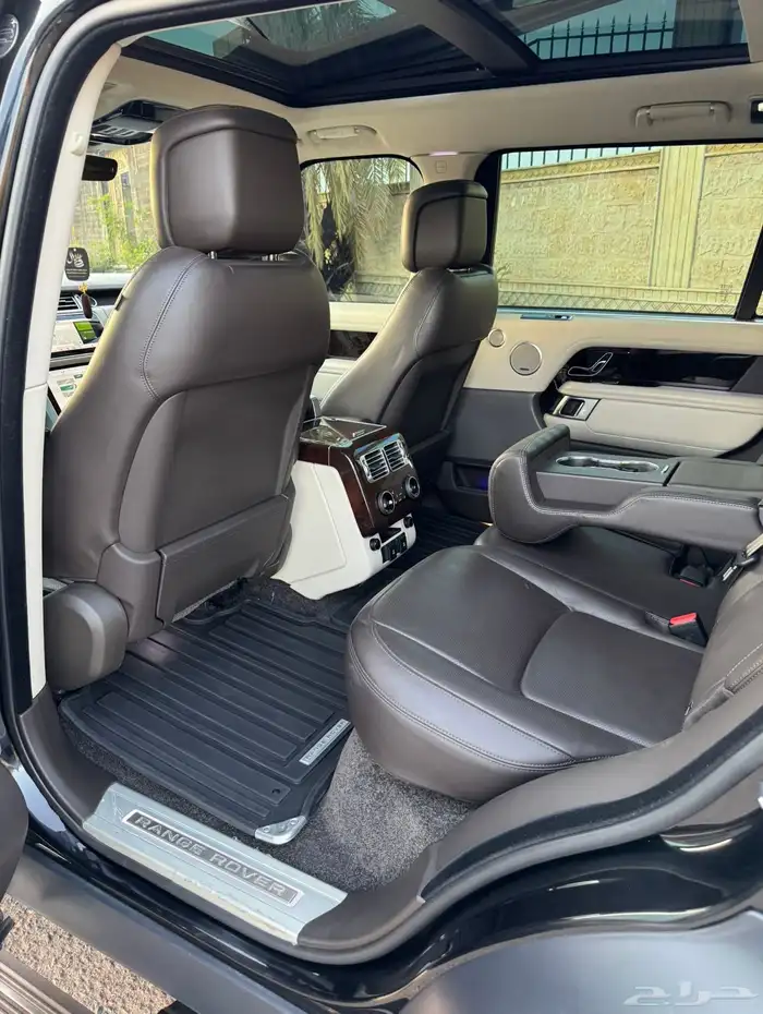 رنج روفر 2020 لارج نظيف جدا بسعر مناسب 15