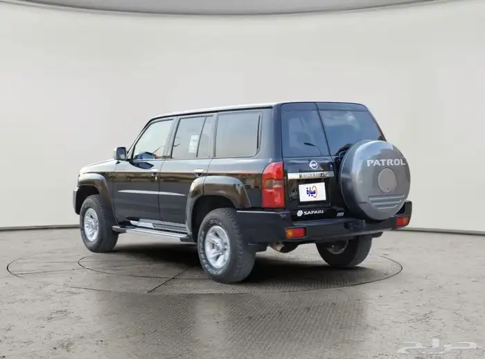 نيسان باترول سفاري 2023 5