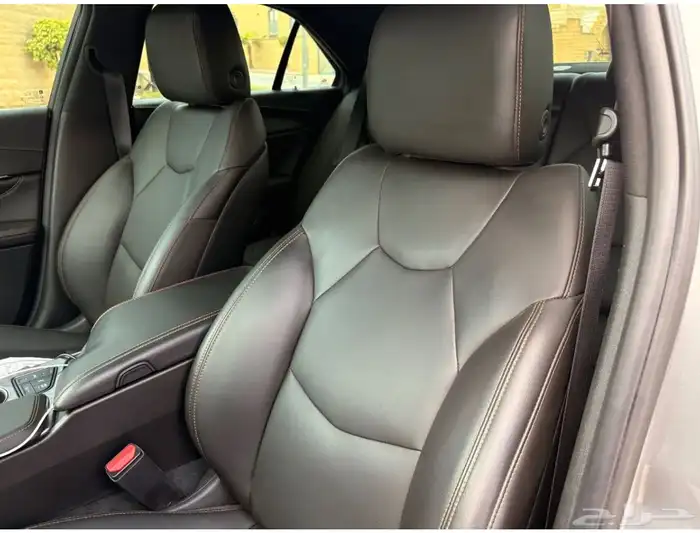 كاديلاك ct4 8