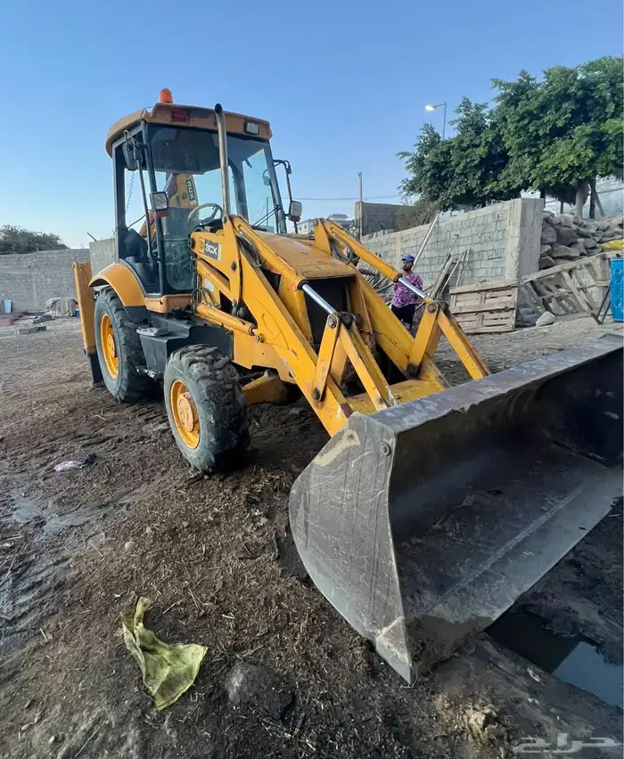 جي سي بي للبيع 2004 3