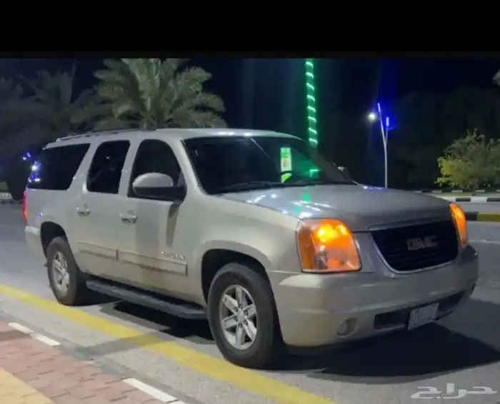 للبيع يوكن 2011 2